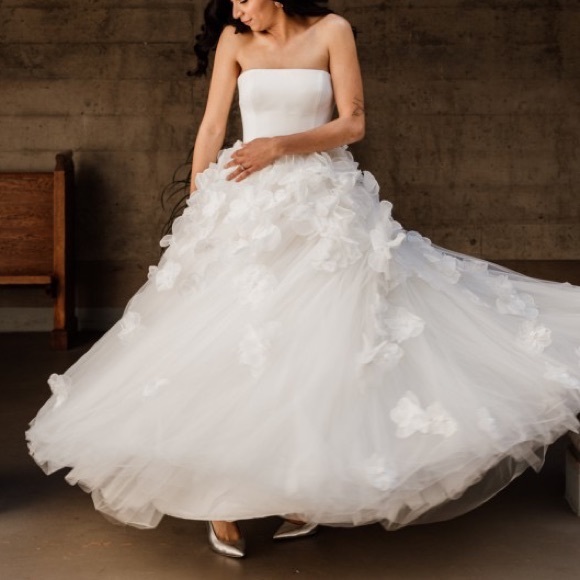 FLOWERBOMB GOWN | Viktor & Rolf wedding dress- size 2- 4 - Picture 2 of 10